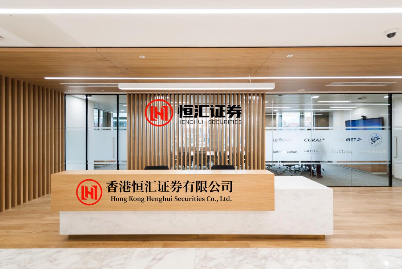 亿牛策略 男友家穷得叮当响，却用着最新款手机，花的是父母借来的钱...